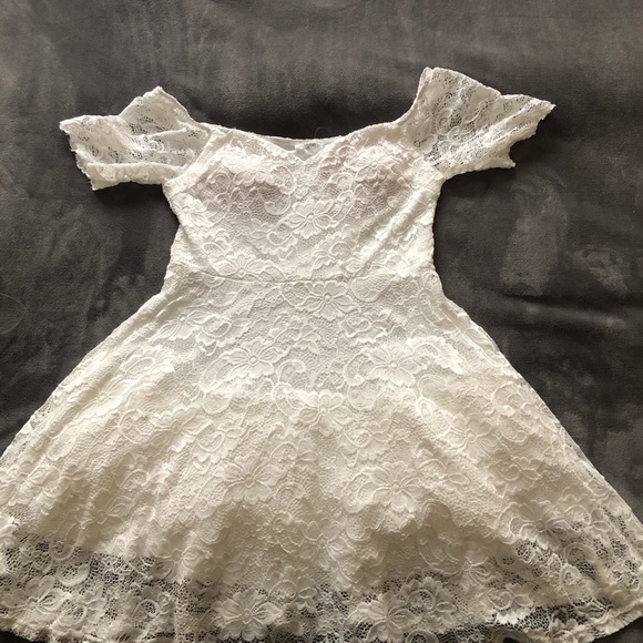 Dress - Picture 1 of 2